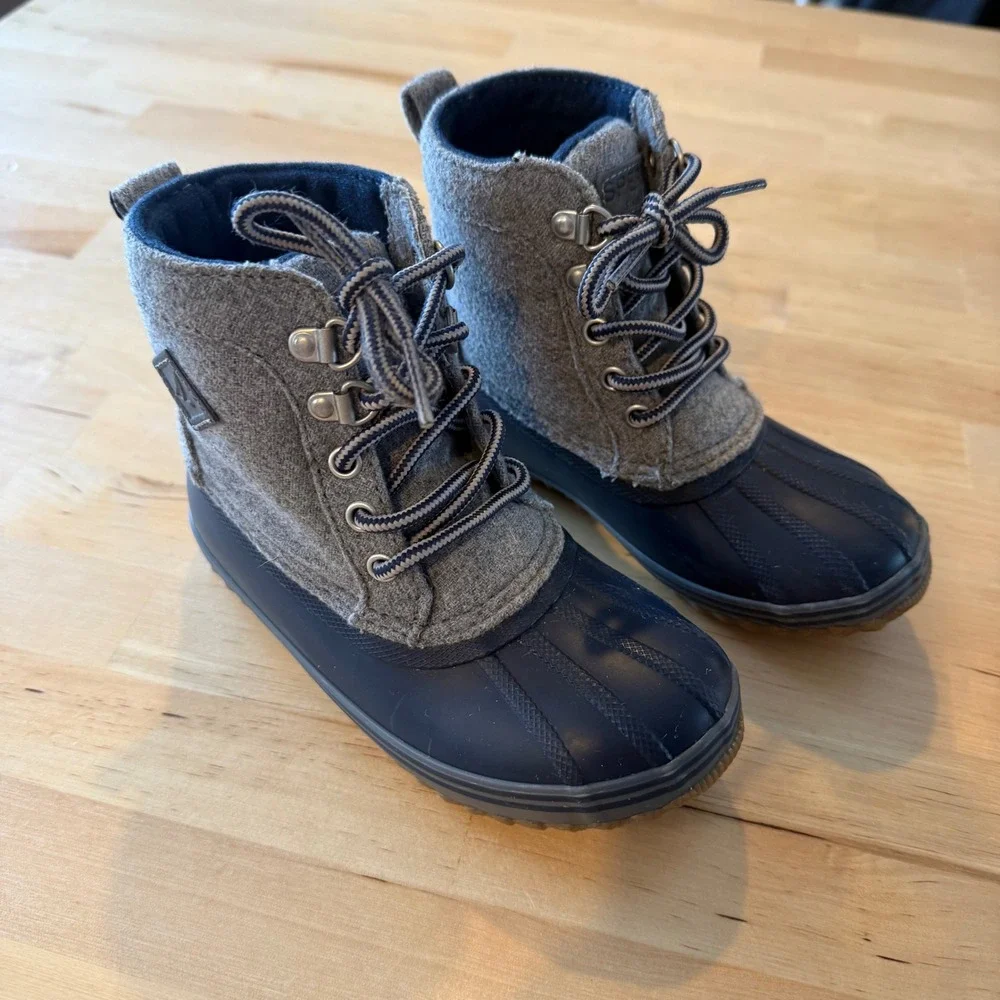 Sperry Kids Port Duck Boots Navy Blue Grey Wool Lace Up STL263608 Size 11M